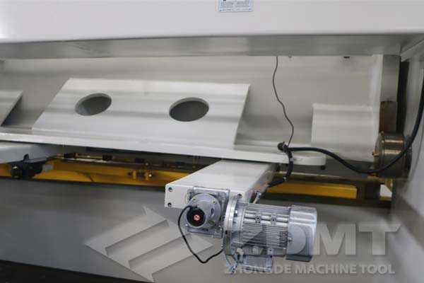 后擋料.jpg 后擋料.jpg